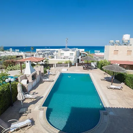 빌라 Beautiful 5 Star Holiday In A Prime Location In Protaras, Book Early To Secure Your Dates, 1266 프로타라스