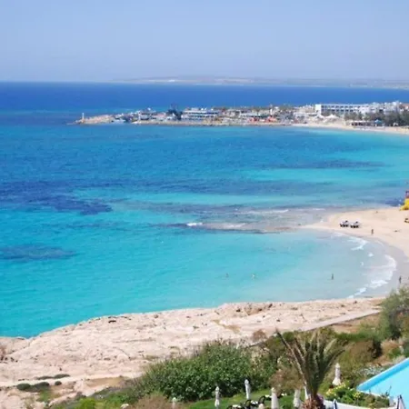 Villa Beautiful 5 Star Holiday In A Prime Location In Protaras, Book Early To Secure Your Dates, 1266