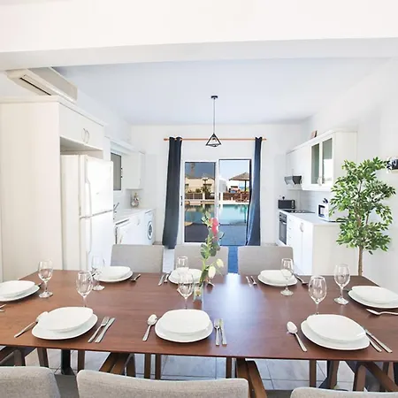Beautiful 5 Star Holiday In A Prime Location In Protaras, Book Early To Secure Your Dates, 1266 Villa *