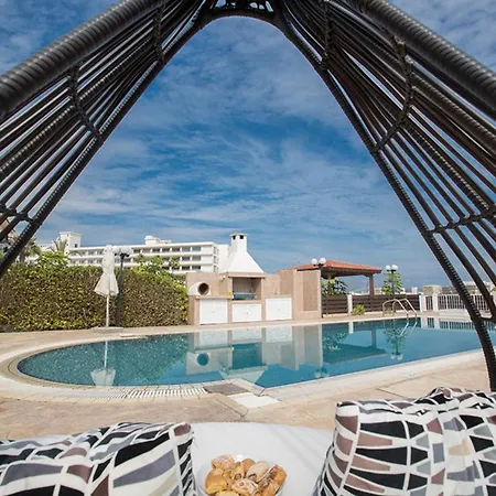 Villa Beautiful 5 Star Holiday In A Prime Location In Protaras, Book Early To Secure Your Dates, 1266 *